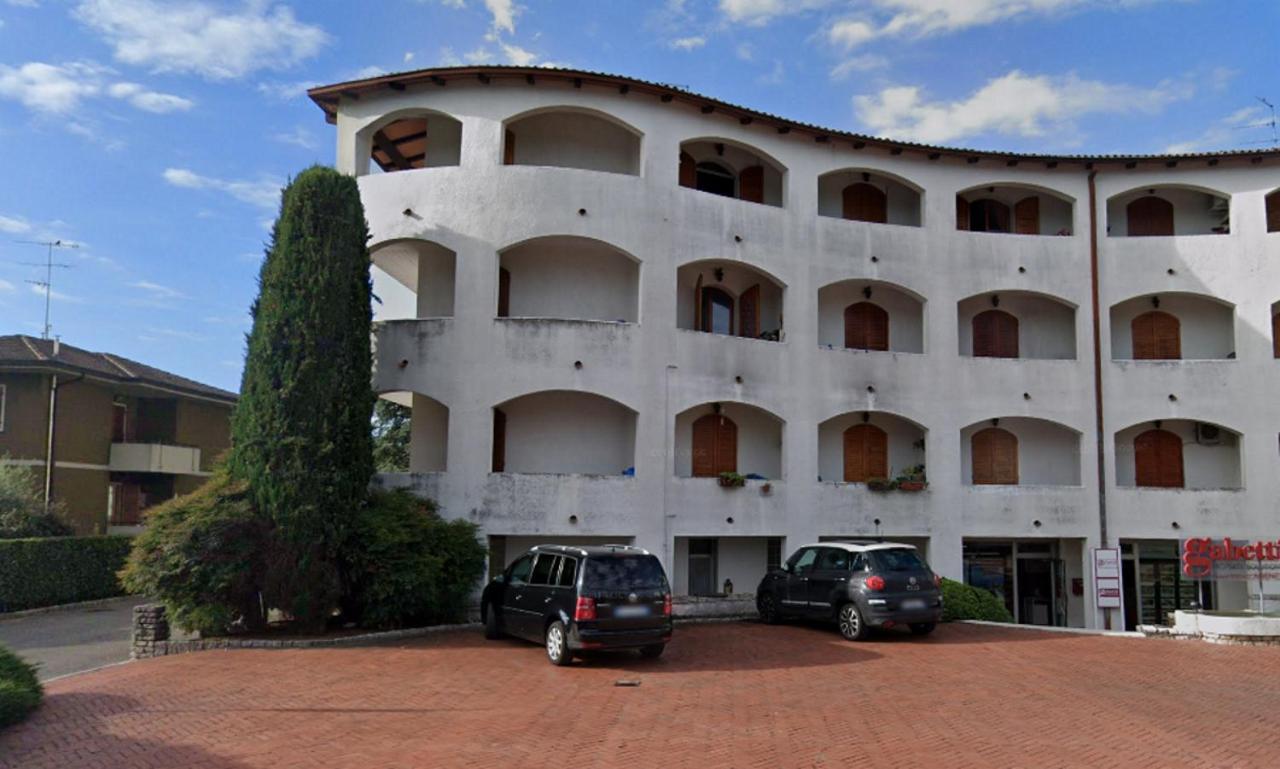 Mattia'S House On Garda Lake Peschiera del Garda Bagian luar foto